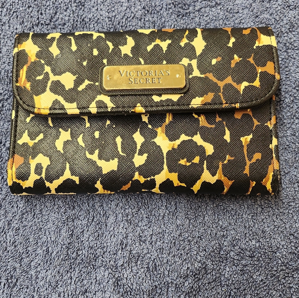 Victoria secret wallet